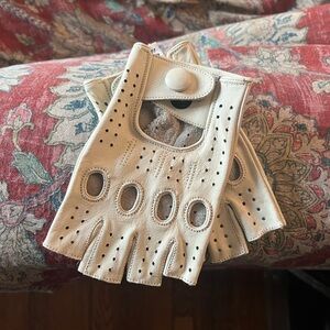 Riparo Moto driving gloves women’s size 7 NWT